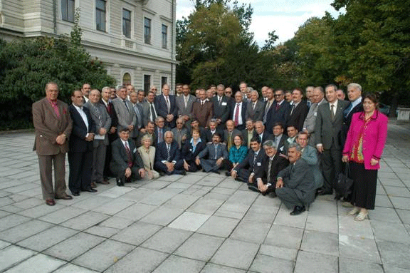 With the Iraqi judges at the CEELI Institute in Prague.  Photo by Dr. M. Zimmer.